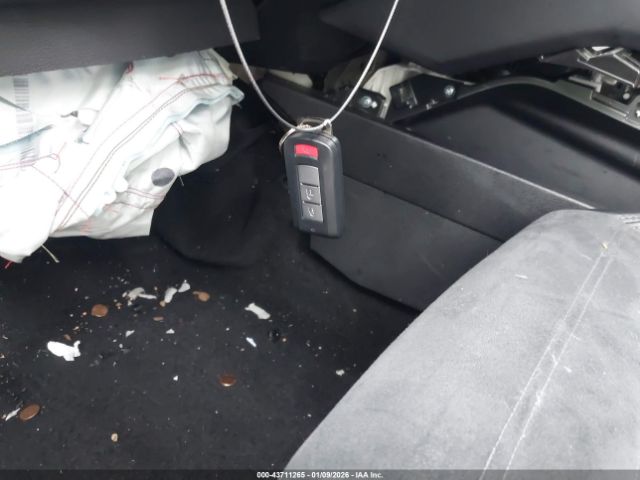 2022 MITSUBISHI OUTLANDER JA4J4UA80NZ052441 Photo 10