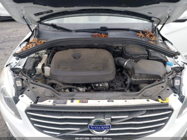 2017 VOLVO XC60 YV440MDU2H2101320 Photo 9