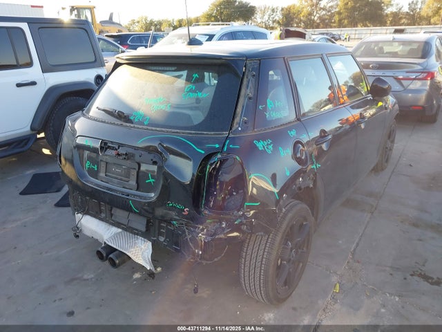 2024 MINI HARDTOP WMW53DK09R2V46182 Photo 3