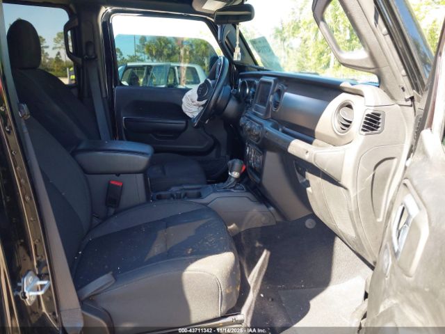 2022 JEEP WRANGLER UNLIMITED 1C4HJXDG2NW134125 Photo 4