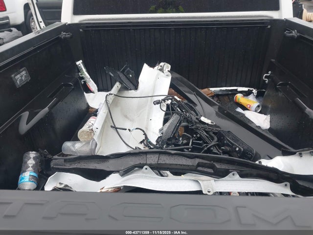 3TMKB5FN0RM016843 Toyota Tacoma Trd Sport 2wd