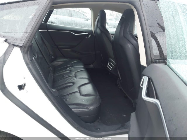 2013 TESLA MODEL S 5YJSA1CN2DFP12584 Photo 7