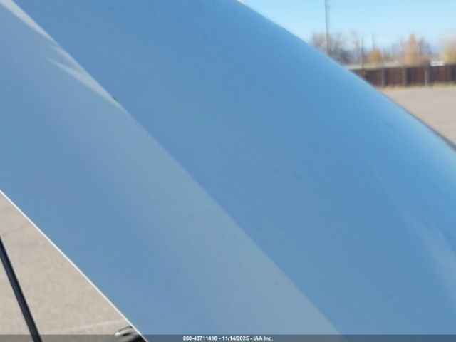 2011 VOLKSWAGEN TOUAREG WVGFF9BP9BD007527 Photo 5