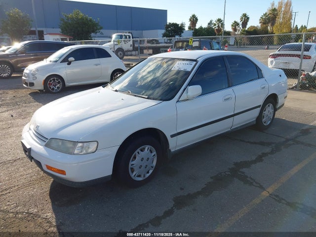 43711420 :رقم المزاد ، 1HGCD5636SA064655 vin ، 1995 Honda Accord Lx/ex مزاد بيع