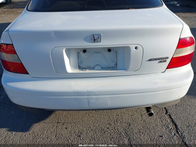 43711420 :رقم المزاد ، 1HGCD5636SA064655 vin ، 1995 Honda Accord Lx/ex مزاد بيع