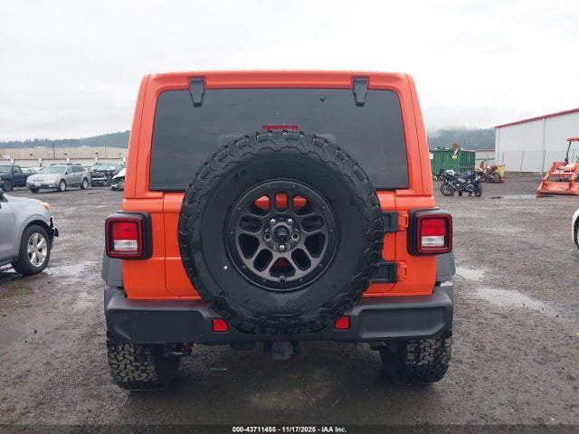 1C4HJXDG1PW643982 Jeep Wrangler 4-door High Tide 4x4