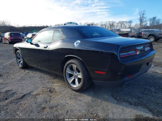 2016 DODGE CHALLENGER 2C3CDZAG5GH231763 Photo 2