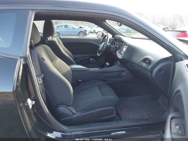 2016 DODGE CHALLENGER 2C3CDZAG5GH231763 Photo 4