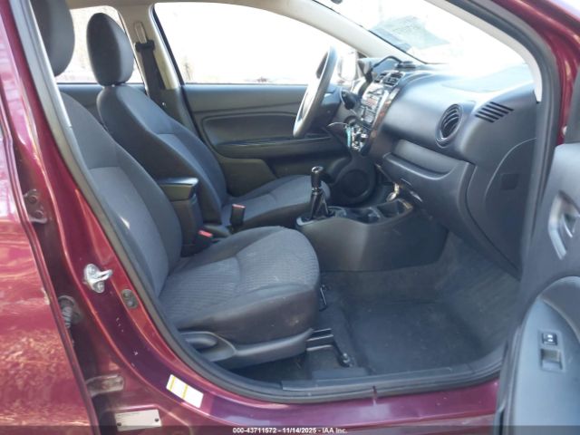 2017 MITSUBISHI MIRAGE ML32A3HJ0HH015313 Photo 4