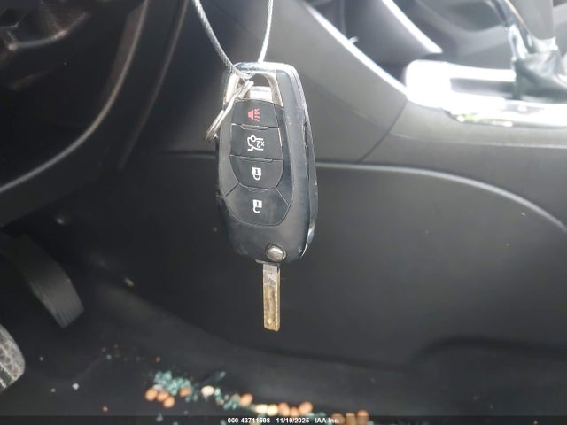 43711598 :رقم المزاد ، 1G1BJ5SM9K7104699 vin ، 2019 Chevrolet Cruze Cvt (fleet Orders Only) مزاد بيع