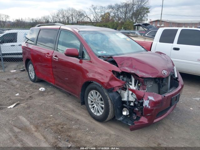 2017 TOYOTA SIENNA 5TDYZ3DCXHS850564