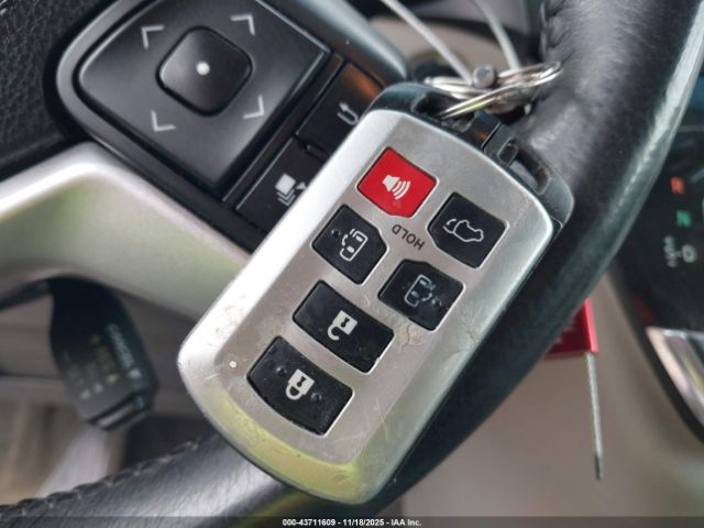 2017 TOYOTA SIENNA 5TDYZ3DCXHS850564 Photo 10