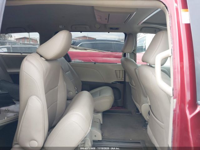 2017 TOYOTA SIENNA 5TDYZ3DCXHS850564 Photo 7