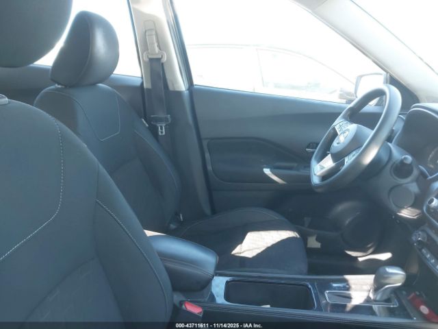 2021 NISSAN KICKS 3N1CP5CV4ML482545 Photo 4