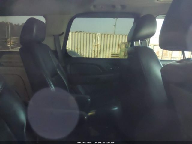 2011 CHEVROLET TAHOE 1GNSCCE06BR356582 Photo 7