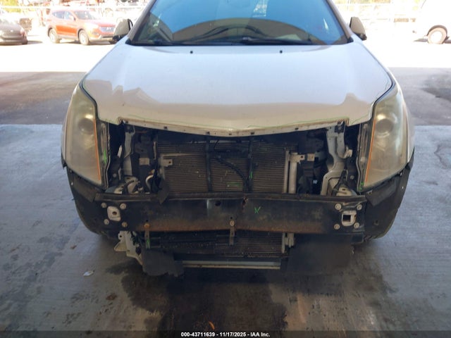 2016 CADILLAC SRX 3GYFNCE30GS565930 Photo 5