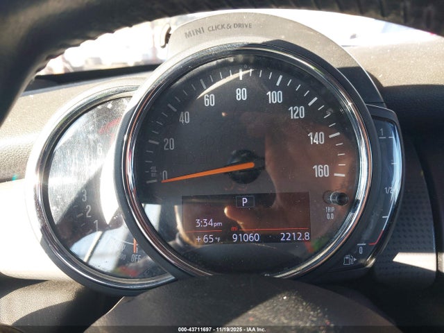 2019 MINI CONVERTIBLE WMWWG5C55K3H08563 Photo 6