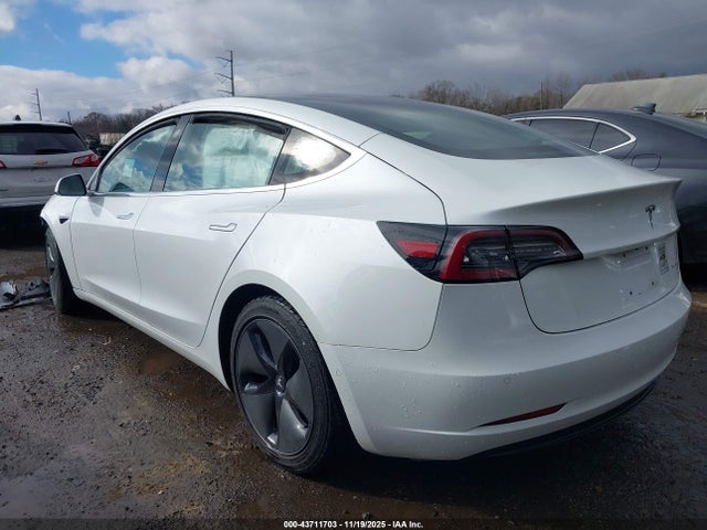 Aukcja sprzedaży 2018 Tesla Model 3 Long Range/performance, vin: 5YJ3E1EBXJF151218, numer aukcji: 43711703
