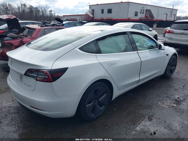Aukcja sprzedaży 2018 Tesla Model 3 Long Range/performance, vin: 5YJ3E1EBXJF151218, numer aukcji: 43711703