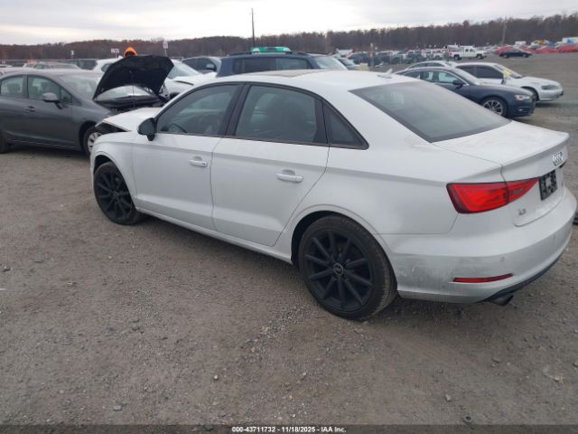 2016 AUDI A3 WAUB8GFF7G1011634 Photo 2