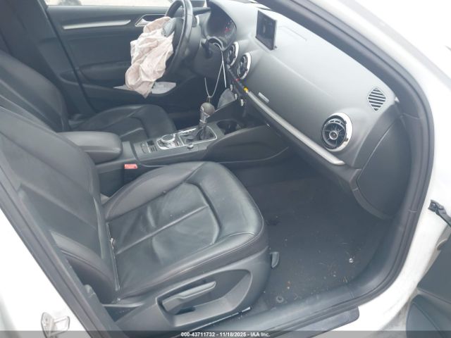 2016 AUDI A3 WAUB8GFF7G1011634 Photo 4