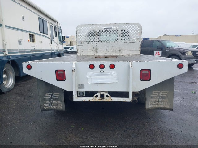 1FDUF5GT8FEC02315 Ford F-550 Chassis Xl