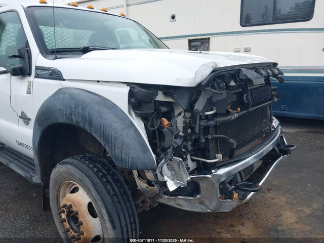 1FDUF5GT8FEC02315 Ford F-550 Chassis Xl