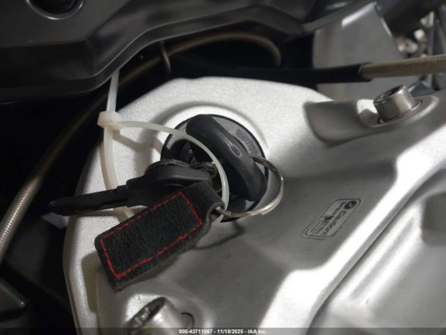 2009 BMW K1300 WB105390X9ZV96827 Photo 10