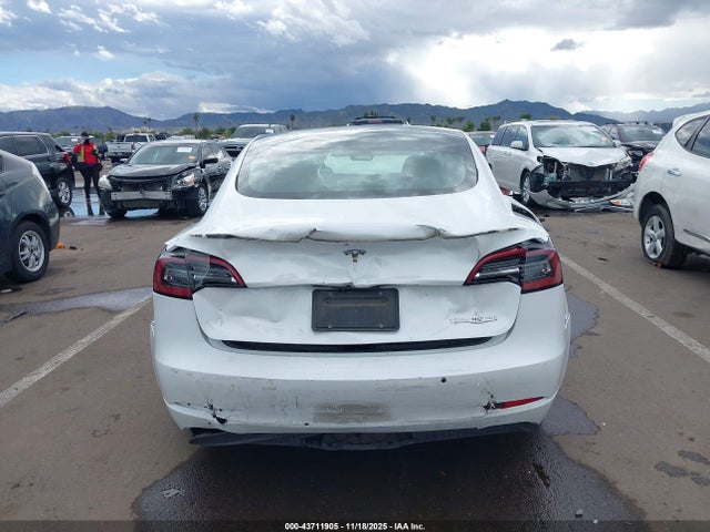2019 TESLA MODEL 3 5YJ3E1EB1KF486952 Photo 5