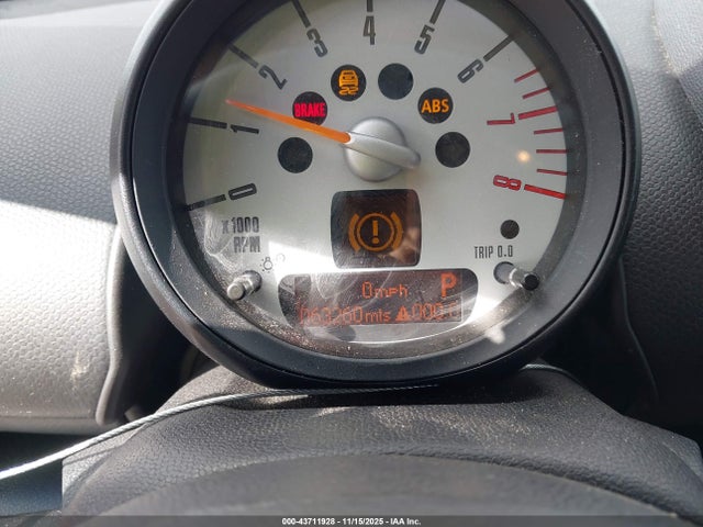 2011 MINI COOPER S COUNTRYMAN WMWZC3C55BWL79131 Photo 6