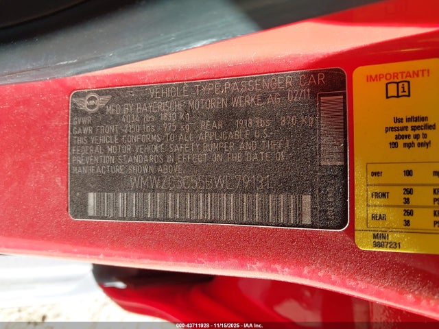 2011 MINI COOPER S COUNTRYMAN WMWZC3C55BWL79131 Photo 8