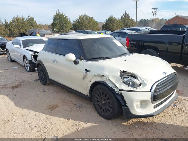 2018 MINI HARDTOP WMWXP5C58J2G62719