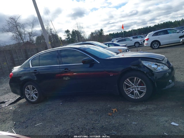JN1CV6AR6FM521579 Infiniti Q40