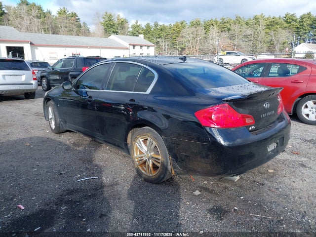 JN1CV6AR6FM521579 Infiniti Q40