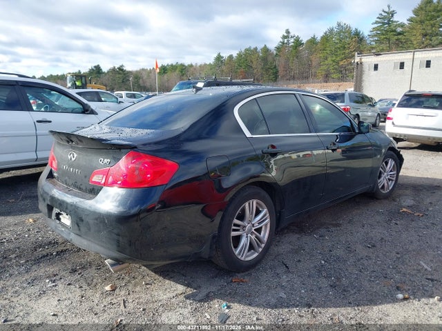 JN1CV6AR6FM521579 Infiniti Q40