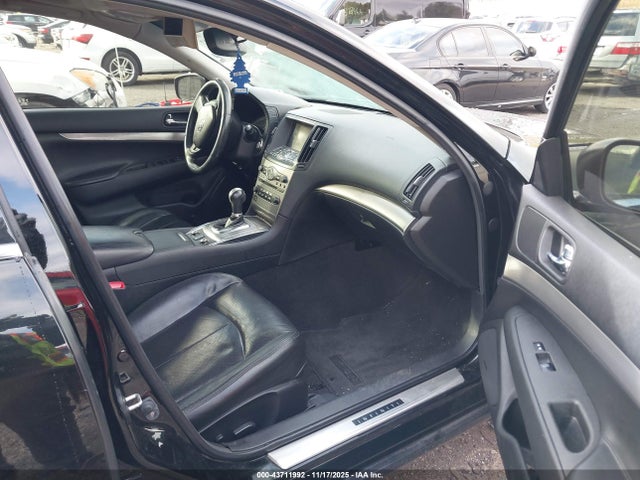 JN1CV6AR6FM521579 Infiniti Q40