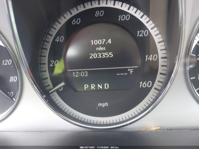 2011 MERCEDES-BENZ C 300 WDDGF5EB0BR184364 Photo 6