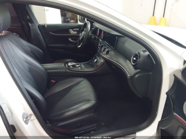 2018 MERCEDES-BENZ E 300 WDDZF4JB8JA339619 Photo 4
