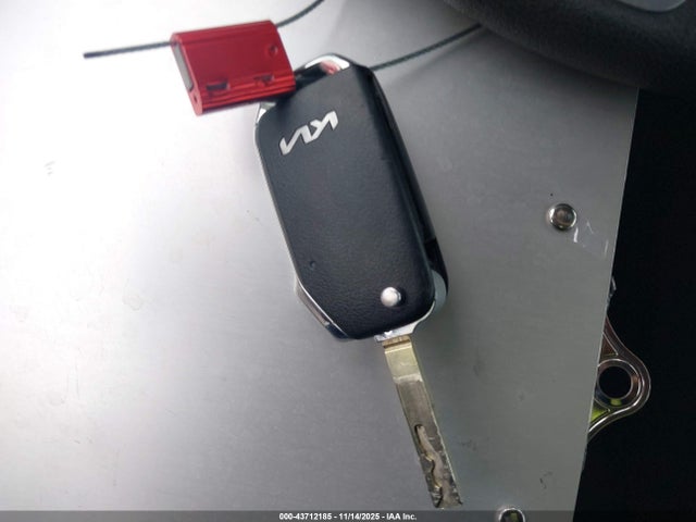 KNDJ23AU3R7238379 KIA SOUL LX