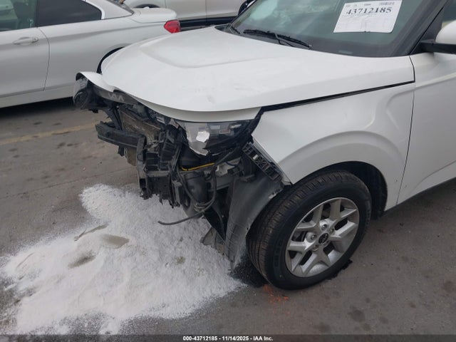 KNDJ23AU3R7238379 KIA SOUL LX