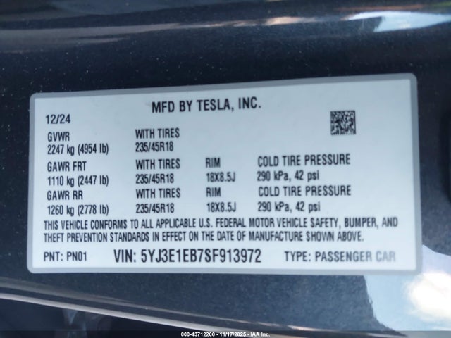 2025 TESLA MODEL 3 5YJ3E1EB7SF913972 Photo 8
