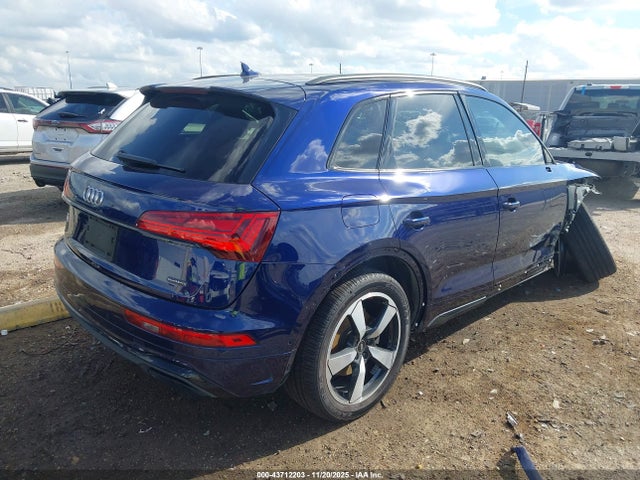 Aukcja sprzedaży 2022 Audi Q5 Prestige 45 Tfsi S Line Quattro S Tronic, vin: WA1FAAFY2N2014109, numer aukcji: 43712203