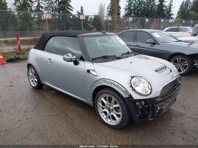 2010 MINI COOPER S WMWMS3C51ATY09430 Photo 0