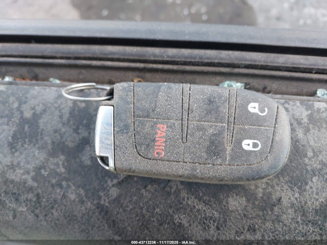 3C4PDCBB5JT275550 Dodge Journey Sxt