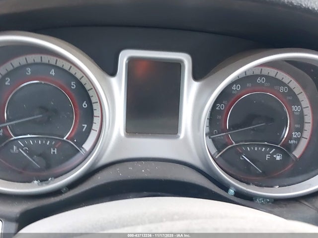 3C4PDCBB5JT275550 Dodge Journey Sxt