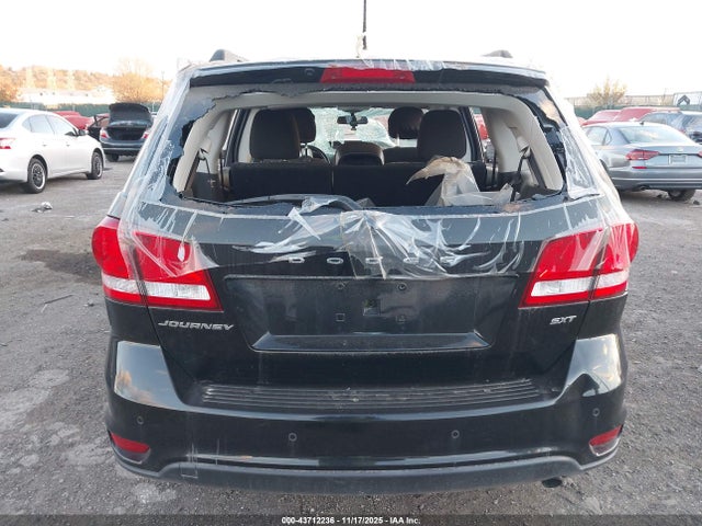 3C4PDCBB5JT275550 Dodge Journey Sxt