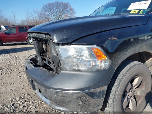 Продажа на аукционе авто 2017 Ram 1500 St, vin: 3C6RR7KT2HG592741, номер лота: 43712250