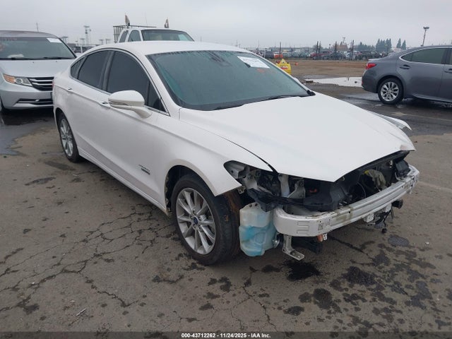 2017 FORD FUSION ENERGI 3FA6P0SU1HR201686