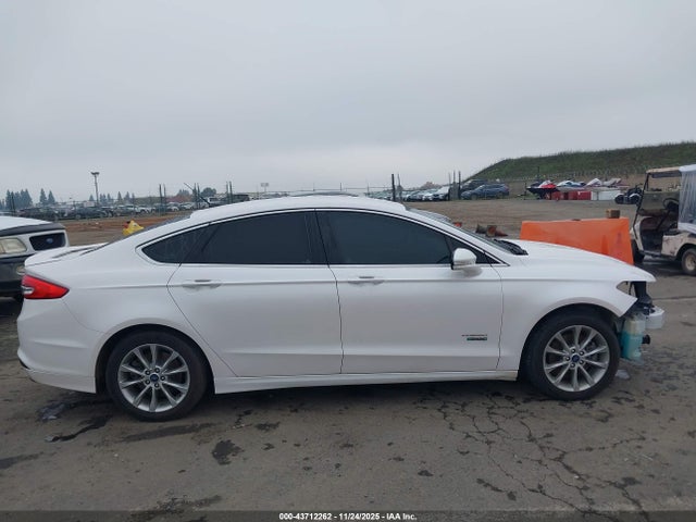 Ford Fusion Energi Titanium 2017 3FA6P0SU1HR201686 Image 14