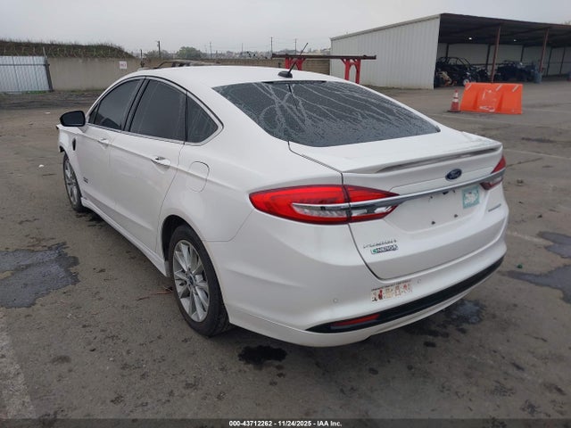 2017 FORD FUSION ENERGI 3FA6P0SU1HR201686 Photo 2
